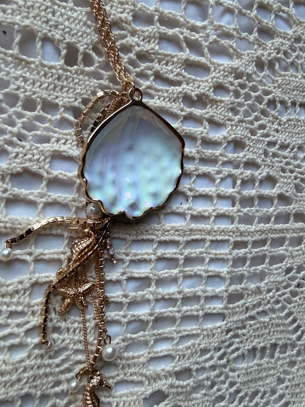 Betsey Johnson Mermaid Embellished Shell Pendant Necklace - Picture 6 of 7